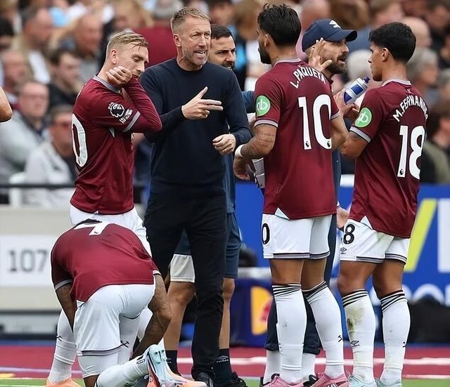 齐沃：感谢大家的称赞，但上场的是球员，功劳属于他们