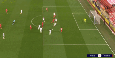 王励勤的妻子是她，曾为奥运会设计亲子装，难怪丈夫能够连连任职