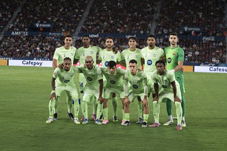 传记作者：亚马尔早期对莱万很不满，后来明白对方是想帮自己